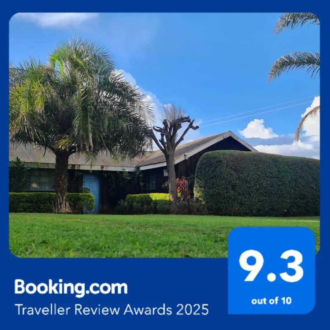 Oloitokitok Greenfield Homestay -Full Board מראה חיצוני תמונה